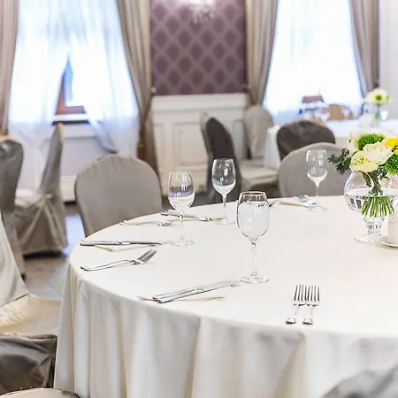 מלון Herman פלוק