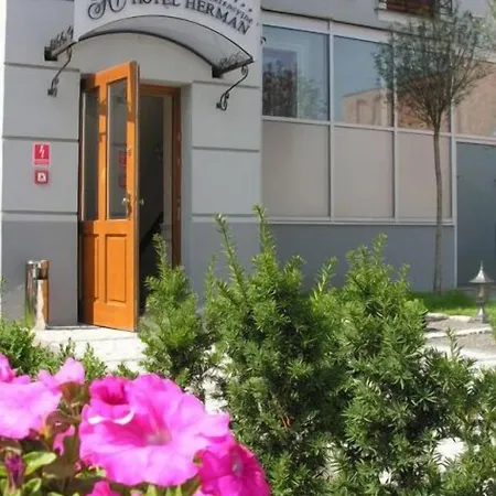 מלון Herman פלוק